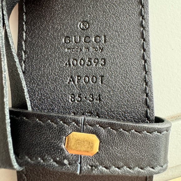Wide Leather Gucci Belt - Picture 5 of 8